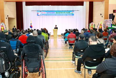 경남지역 장애인들의 큰잔치, ‘제1회 사천시장배 경남장애인탁구대회’가 지난 18일 사천시 장애인종합복지관과 장애인체육센터에서 성황리에 개최됐다.
